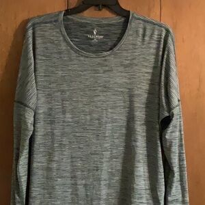 Women’s Green Long Sleeve Shirt